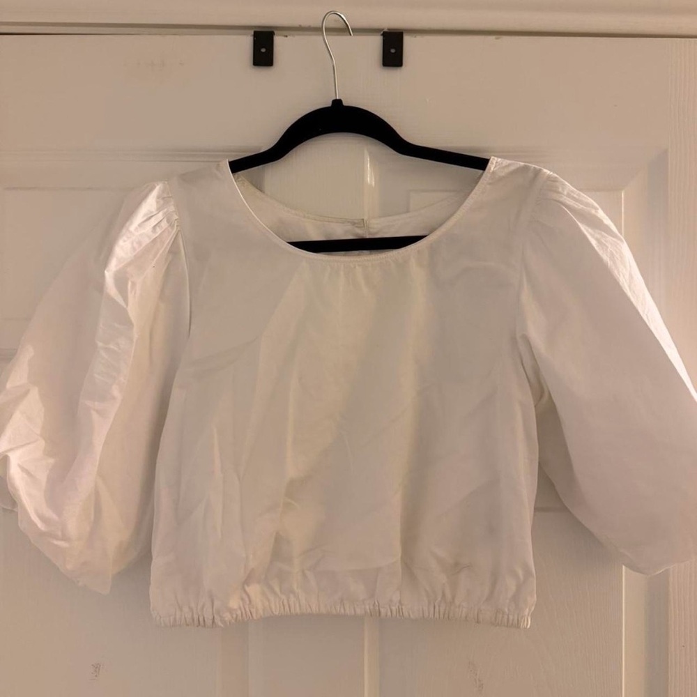 H&M White Puff Sleeve Cropped Blouse